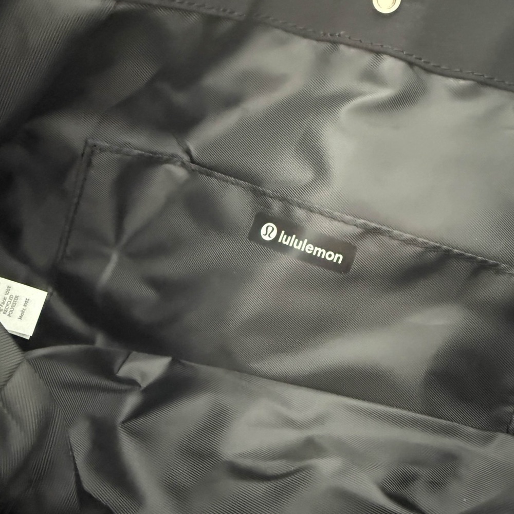 Lululemon Tote Bag 18L - Picture 3 of 4